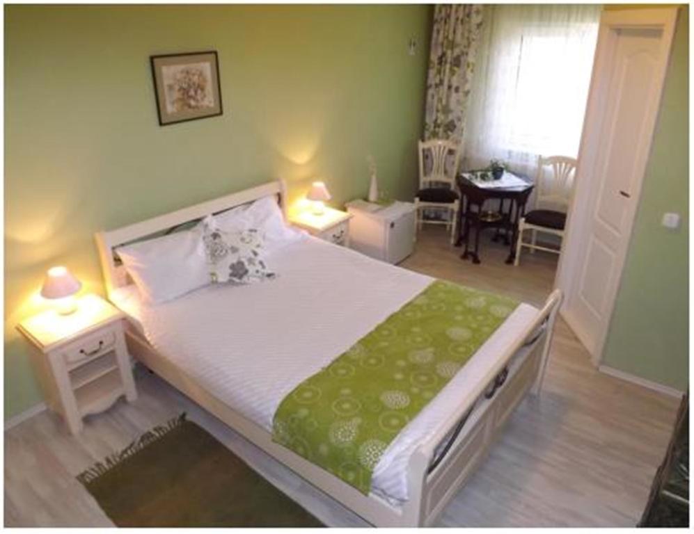 Pensiunea Pentru Tine Prietene Arcani Chambre photo