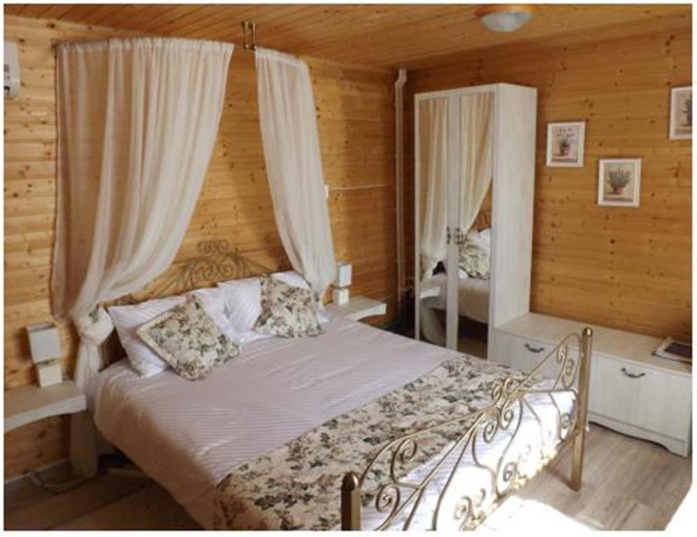 Pensiunea Pentru Tine Prietene Arcani Chambre photo