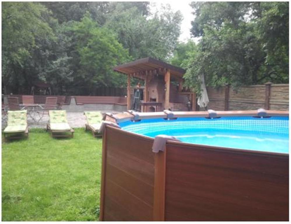 Pensiunea Pentru Tine Prietene Arcani Extérieur photo